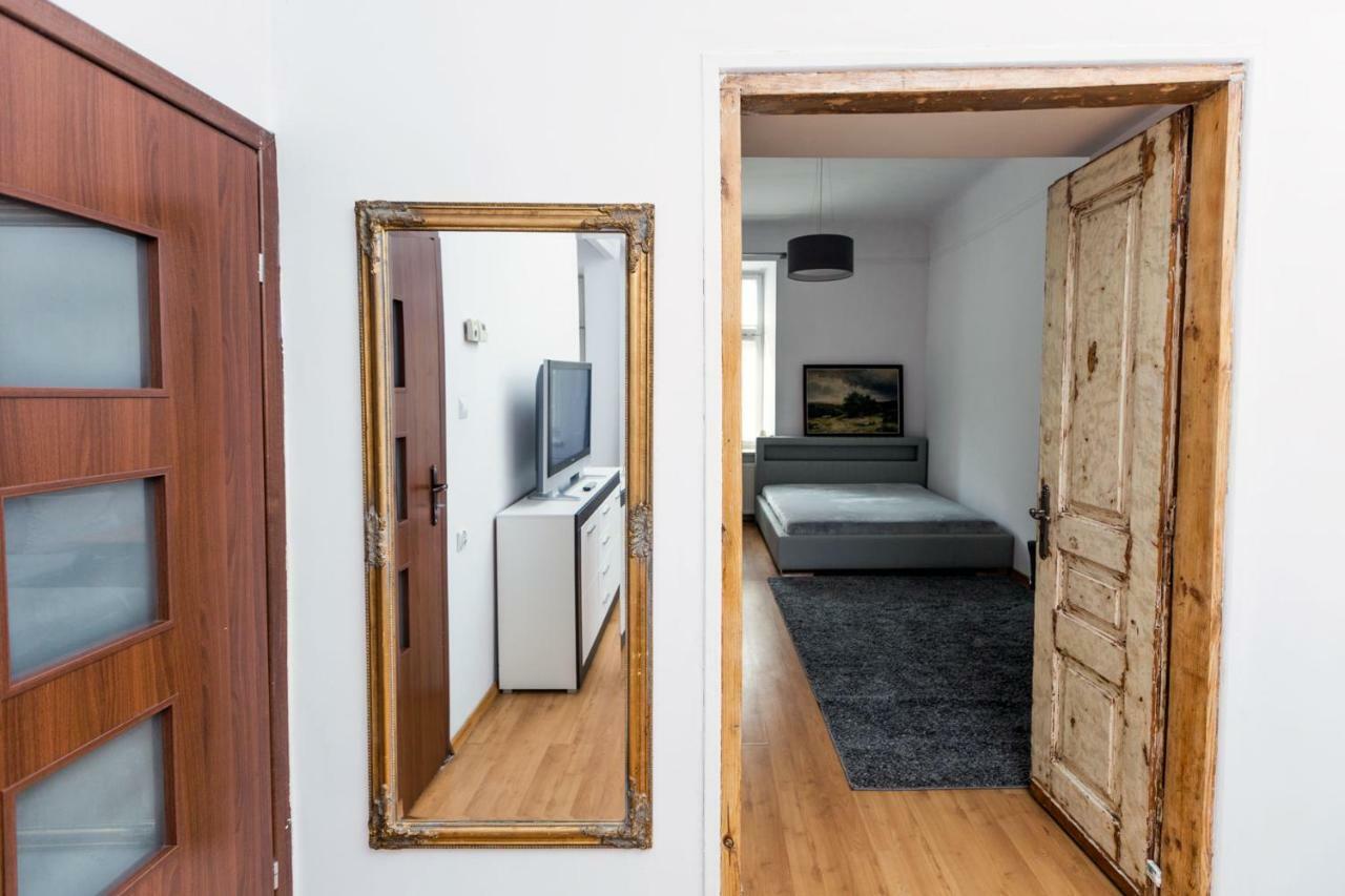Apartment - Old Town - Cyrulicza لوبلين المظهر الخارجي الصورة