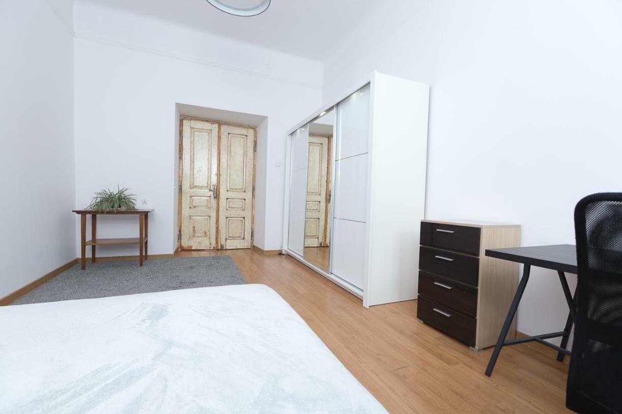 Apartment - Old Town - Cyrulicza لوبلين المظهر الخارجي الصورة