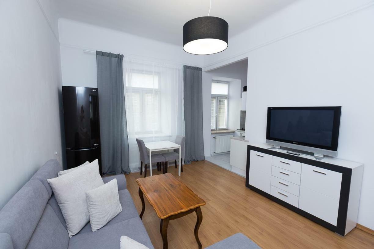 Apartment - Old Town - Cyrulicza لوبلين المظهر الخارجي الصورة